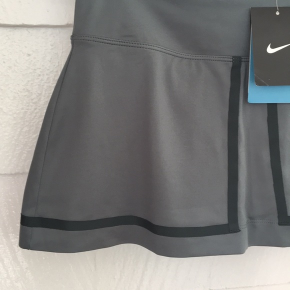 Nike Maria Sharapova Gray/Green Tennis Skirt - Picture 6 of 8